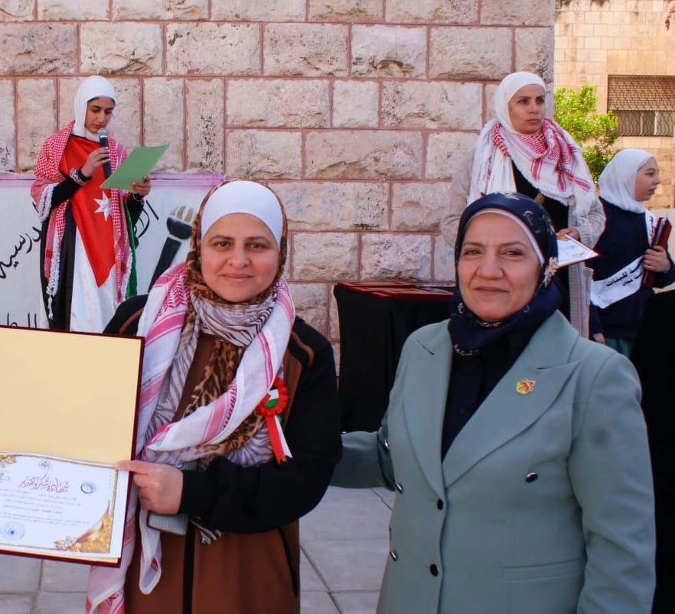 مؤسسة ادامه تطلق ملتقى فارسات الريادة والإبداع من مدرسة الجزائر 