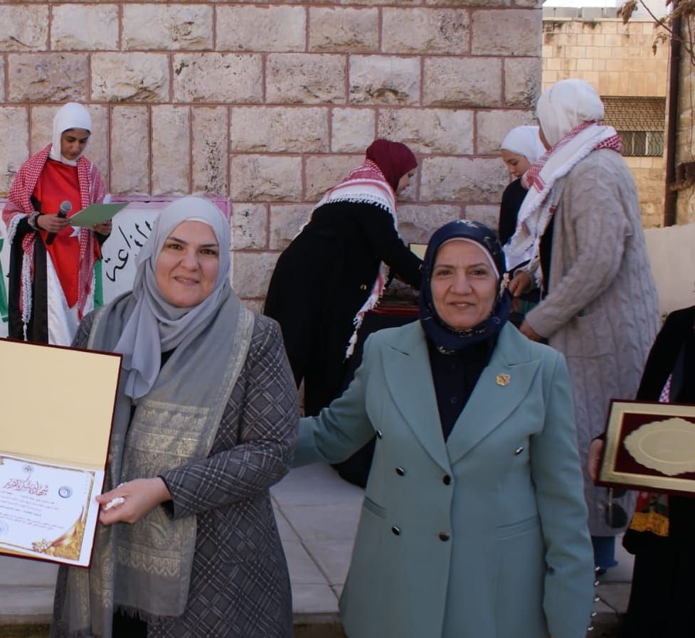 مؤسسة ادامه تطلق ملتقى فارسات الريادة والإبداع من مدرسة الجزائر 