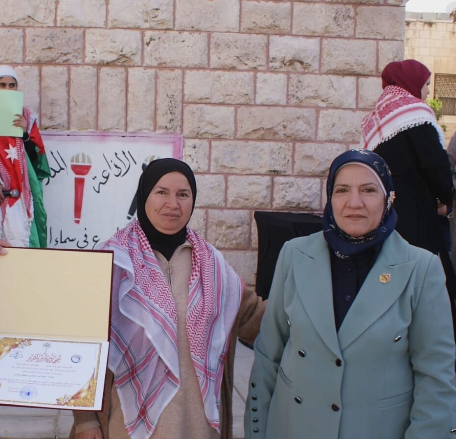 مؤسسة ادامه تطلق ملتقى فارسات الريادة والإبداع من مدرسة الجزائر 