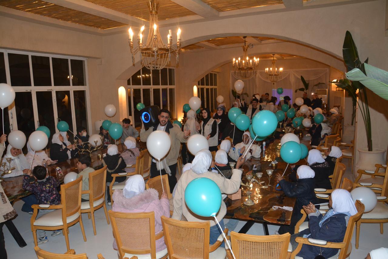 جمعية الفيصل والفارس الخيرية تدشّن أولى مبادراتها الإنسانية في الأردن بإفطار للأيتام وكسوة للعيد