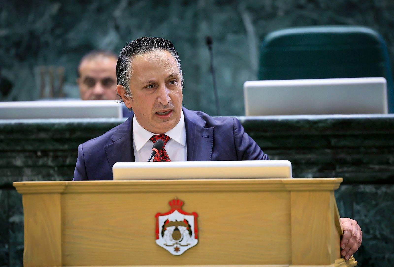 أبو رمان: الحكومة تبحث عن «نقطة تعادل لا نهائية» في قانون الضمان الاجتماعي