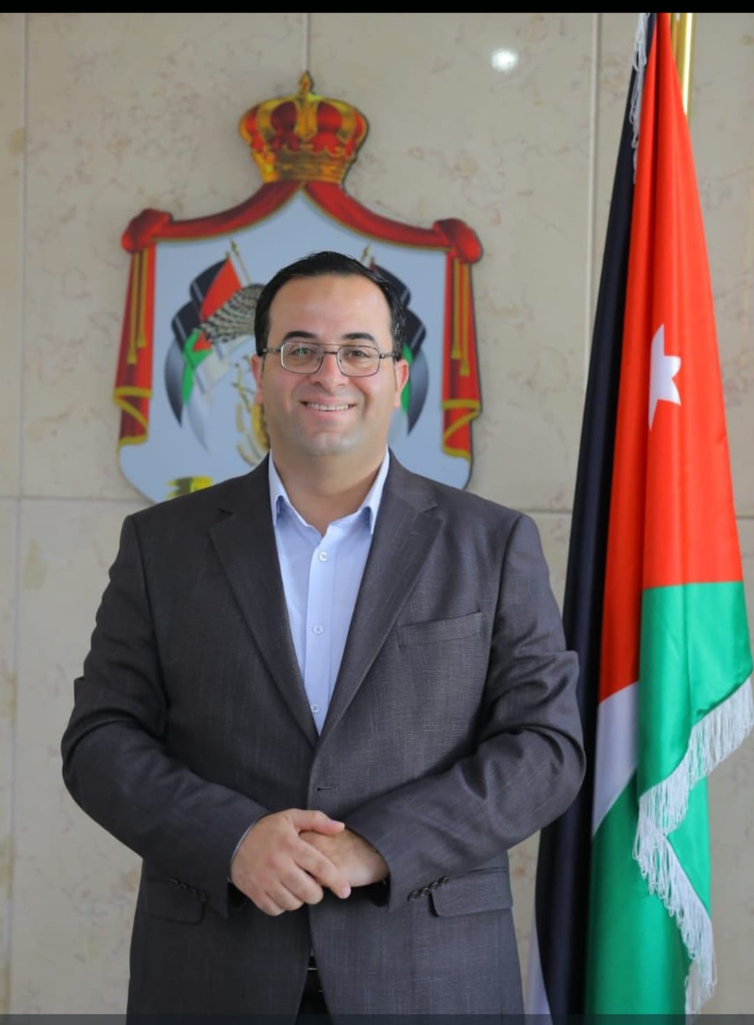 النقد سهل لكن العمل هو الامتحان الحقيقي