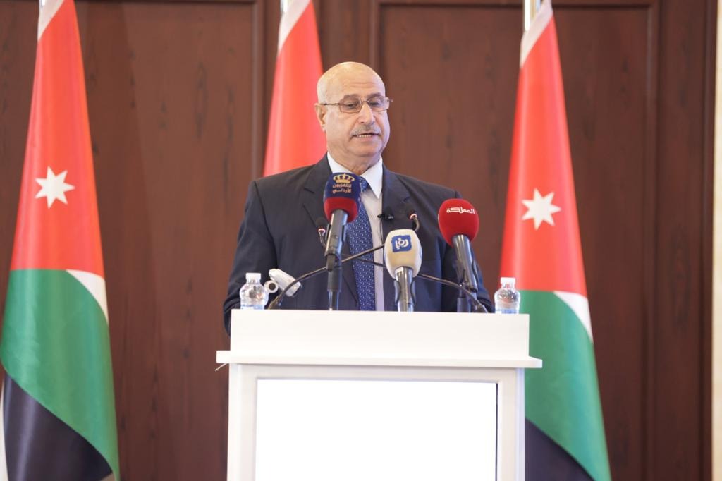 الملك عبدالله الثاني: حين تُصبح المخاطرة بالحياة ثمناً للوفاء •	بقلم: المستشار محمد صالح الملكاوي