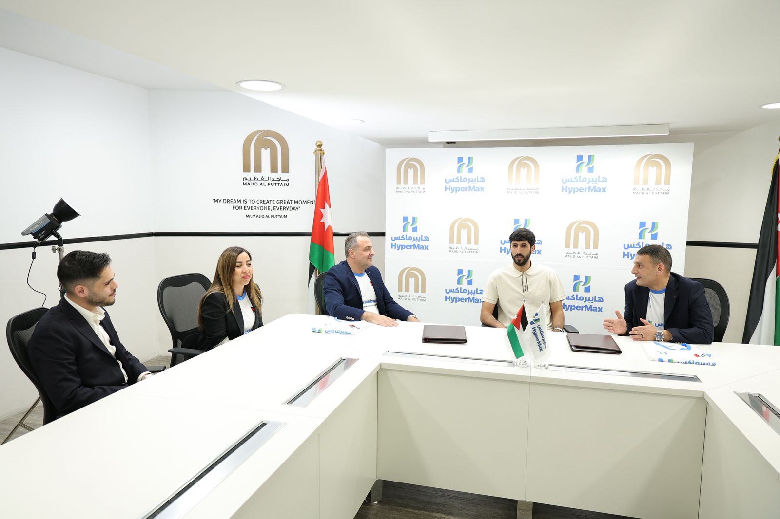 ال بعارة وال المناصرة نسايب 