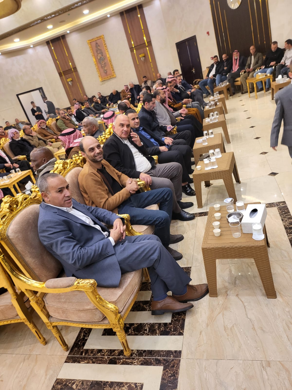 مادبا تحتفي بزفاف رعد أبو اصليح بحضور جماهيري كبير في قصر السليمان