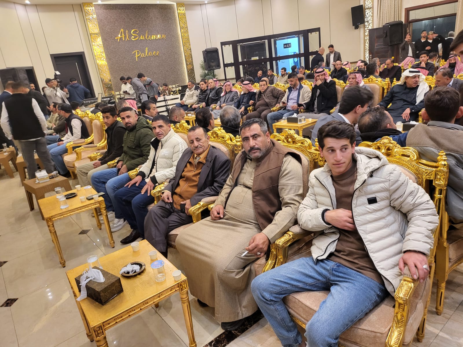 مادبا تحتفي بزفاف رعد أبو اصليح بحضور جماهيري كبير في قصر السليمان