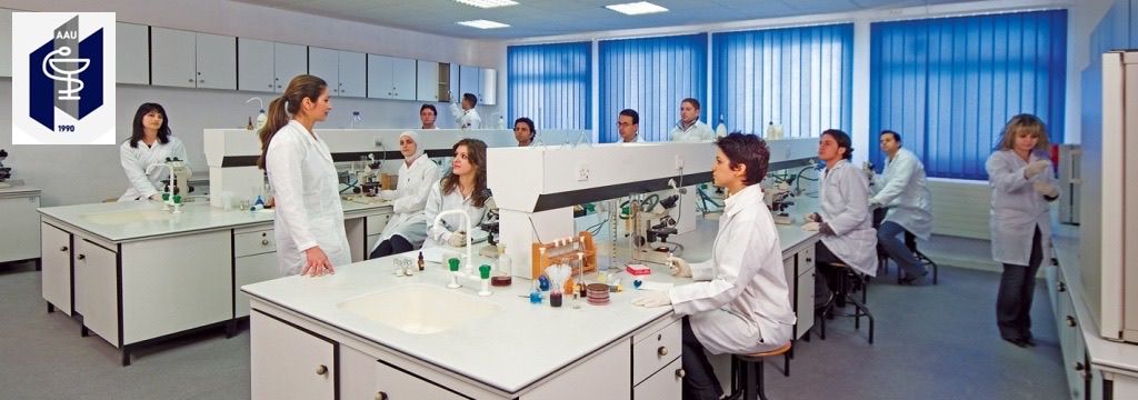 صيدلة عمان الأهلية تحجز مقعدها ضمن أفضل 10 مشاريع بمسابقة انطلق على مستوى الأردن