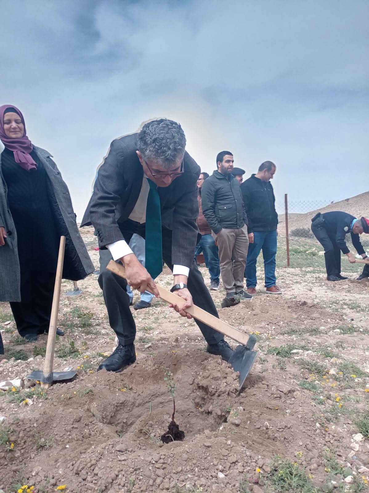 البترا ترفع العلم وتزرع الأمل خلال احتفال مديرية زراعة البترا بالعلم الأردني