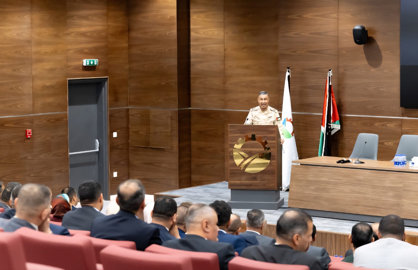 د. النسور يستعرض دور البوتاس العربية في دعم النمو الاقتصادي وترسيخ ركائز الأمن الاقتصادي 