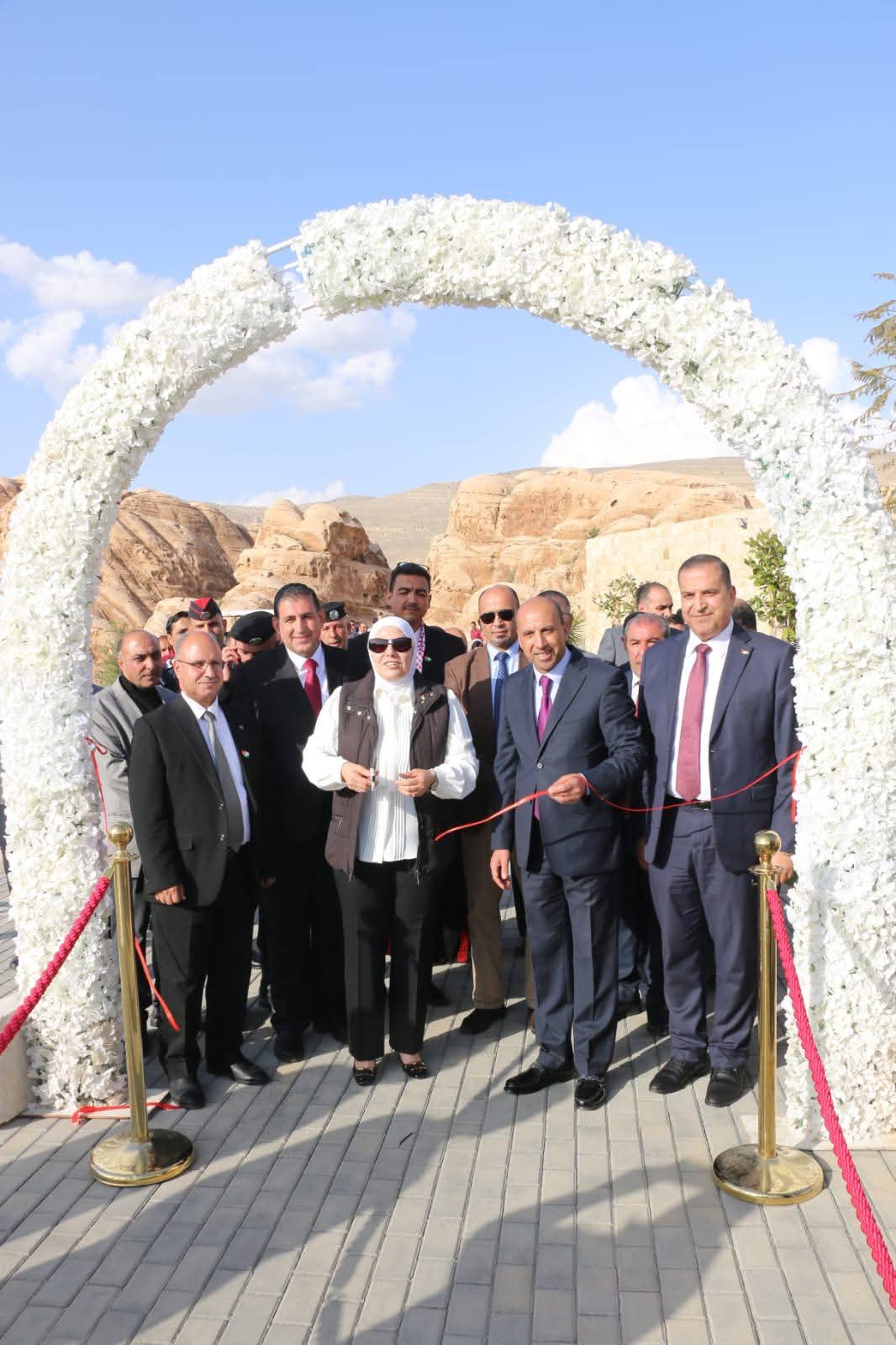 نادي معلمي البترا يطلق فعاليات الملتقى الثقافي الهوية والذاكرة بمشاركة وطنية واسعه 