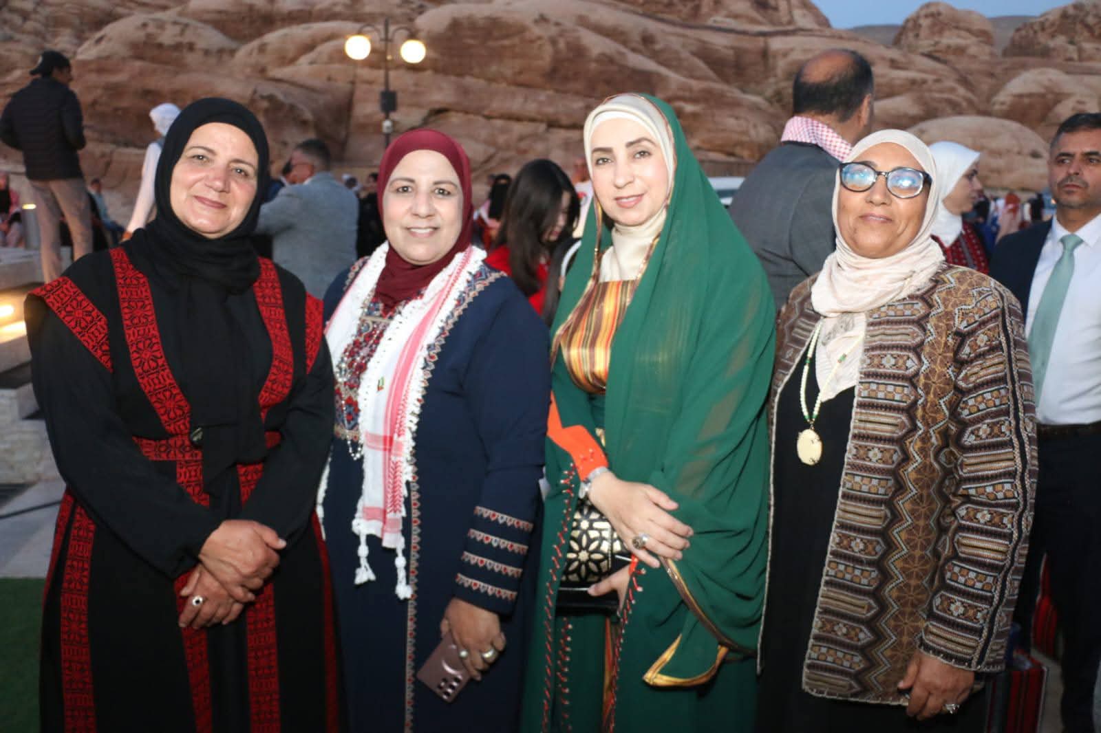 نادي معلمي البترا يطلق فعاليات الملتقى الثقافي الهوية والذاكرة بمشاركة وطنية واسعه 