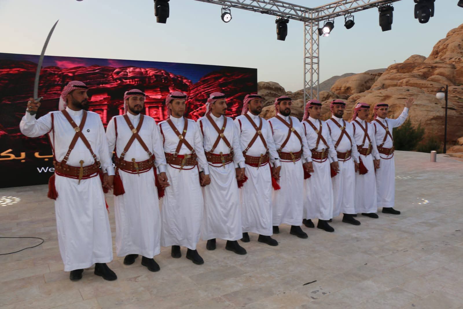 نادي معلمي البترا يطلق فعاليات الملتقى الثقافي الهوية والذاكرة بمشاركة وطنية واسعه 