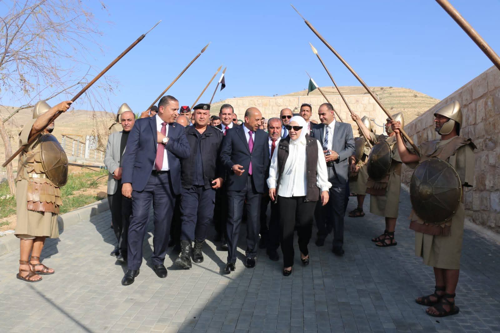 نادي معلمي البترا يطلق فعاليات الملتقى الثقافي الهوية والذاكرة بمشاركة وطنية واسعه 