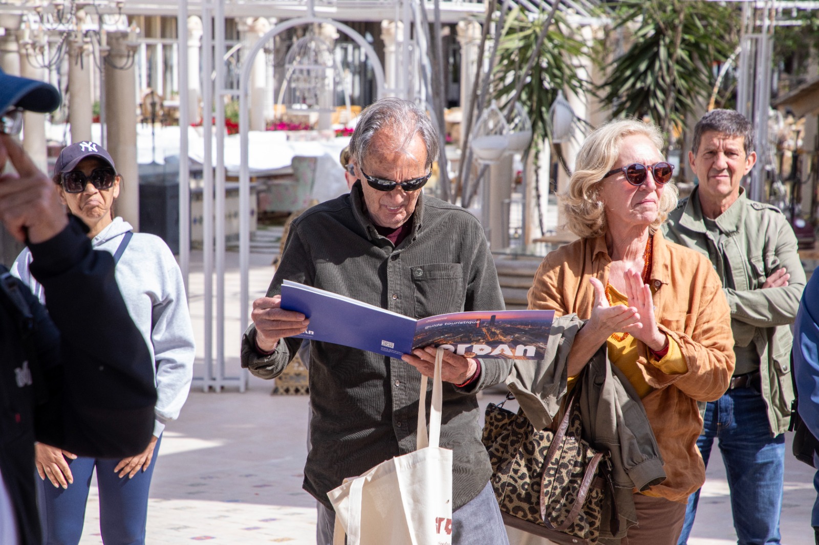 وصول طائرة عارضة فرنسية تقل 105 سائح إلى الأردن بدعم من هيئة تنشيط السياحة