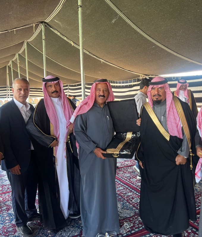 المور يقيم مآدبة قرينيّة الشتاء في قضاء أم الرصاص. 