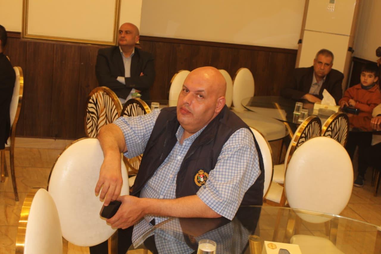 البدارين وحداد.. الفريق المتقاعد عيد الروضان البدارين يطلب.. ورئيس الوزراء السابق بشر الخصاونة يعطي