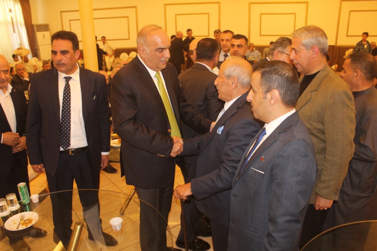 البدارين وحداد.. الفريق المتقاعد عيد الروضان البدارين يطلب.. ورئيس الوزراء السابق بشر الخصاونة يعطي