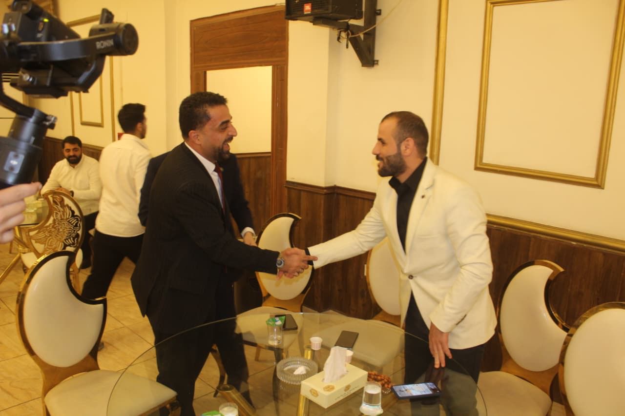 البدارين وحداد.. الفريق المتقاعد عيد الروضان البدارين يطلب.. ورئيس الوزراء السابق بشر الخصاونة يعطي