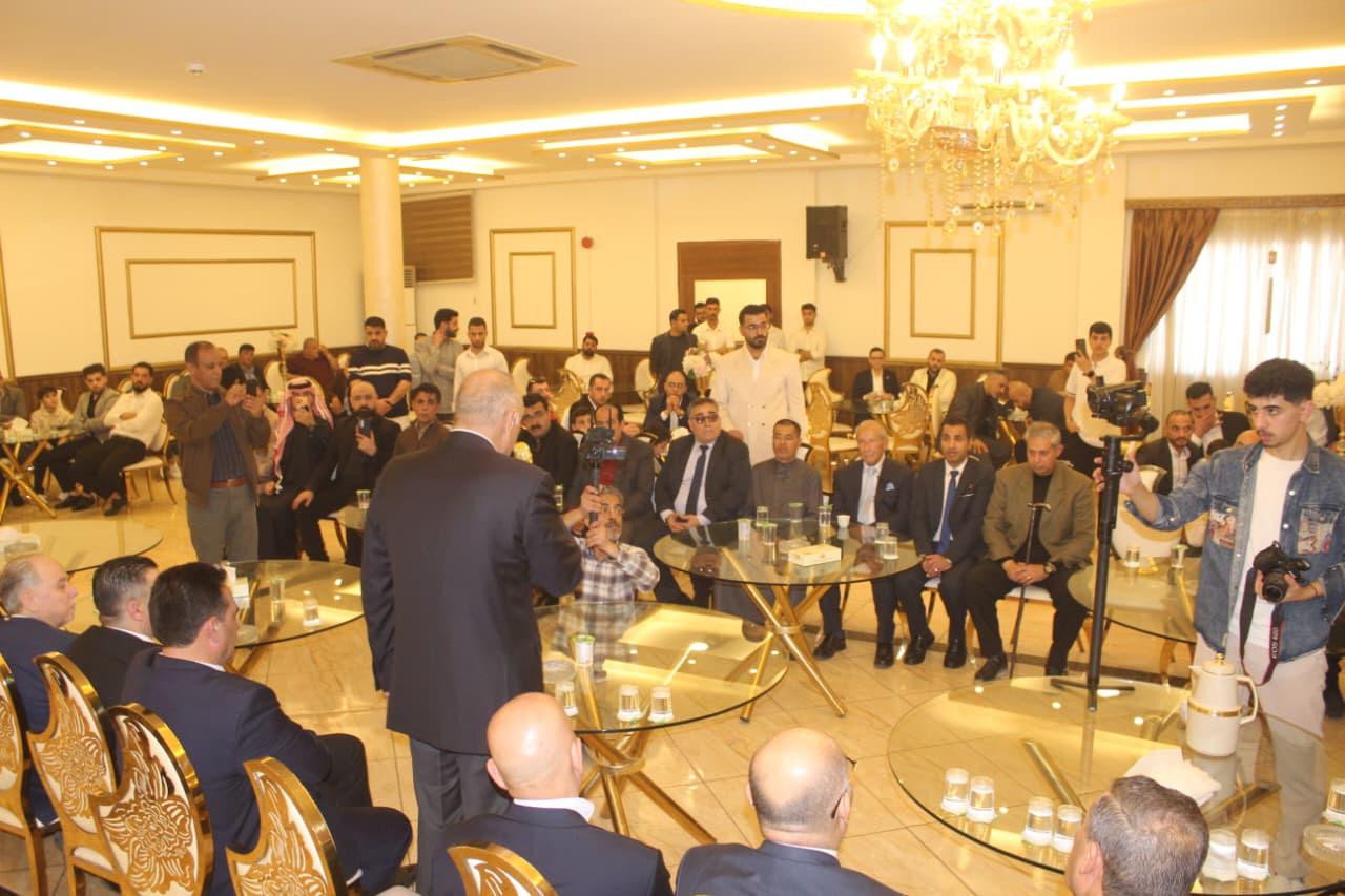 البدارين وحداد.. الفريق المتقاعد عيد الروضان البدارين يطلب.. ورئيس الوزراء السابق بشر الخصاونة يعطي