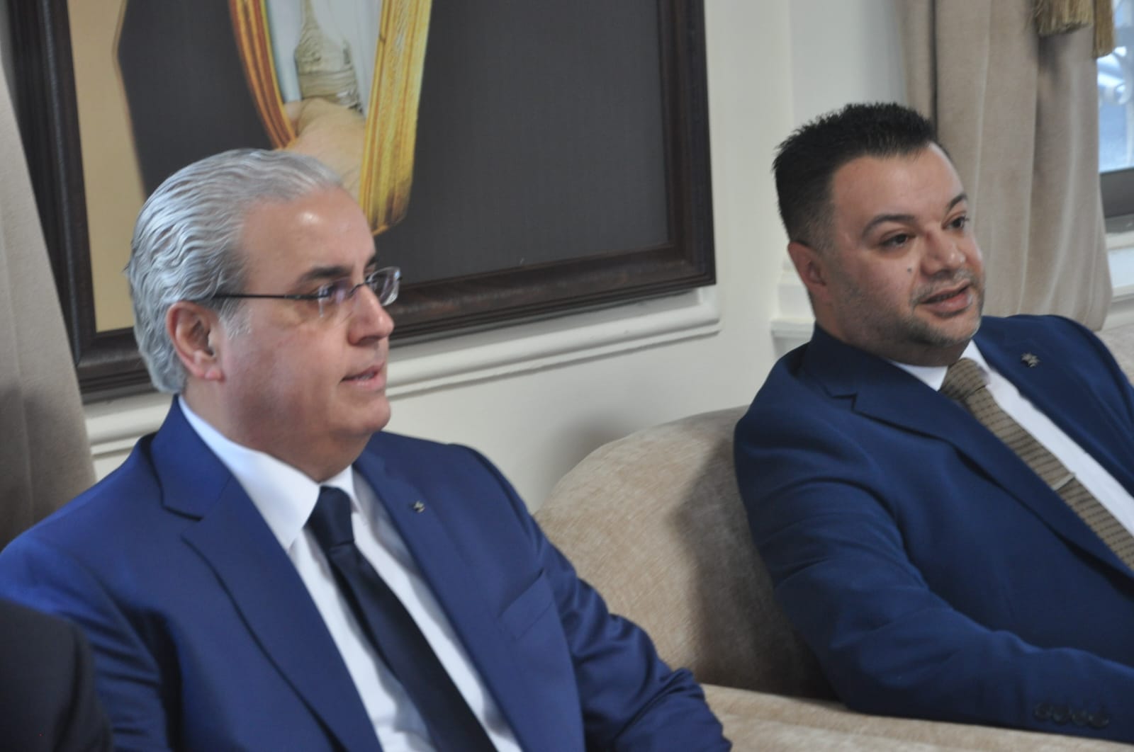 الفراهيد والفايز نسايب الوزير الدكتور إبراهيم البدور يطلب، وجدّ العروس يُجيب بالقبول