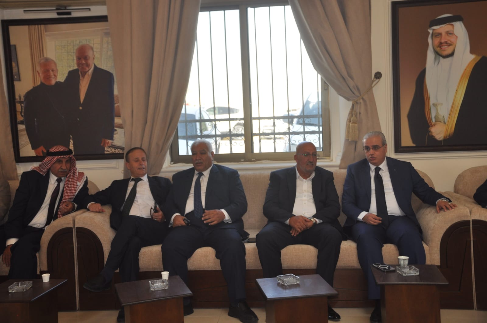 الفراهيد والفايز نسايب الوزير الدكتور إبراهيم البدور يطلب، وجدّ العروس يُجيب بالقبول