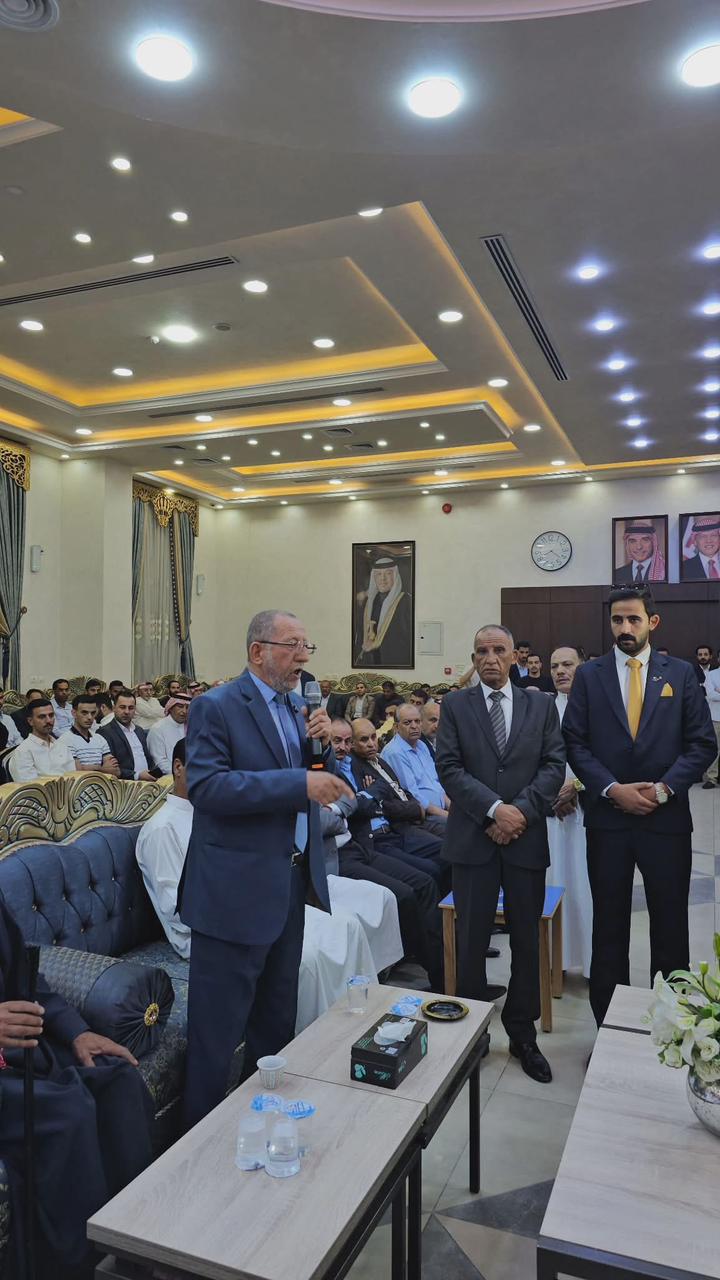 جاهة كريمة تجمع وجهاء ماعين ومادبا لطلب يد ابنة رجل الأعمال فارس القرامسة للشاب جعفر الحميمات