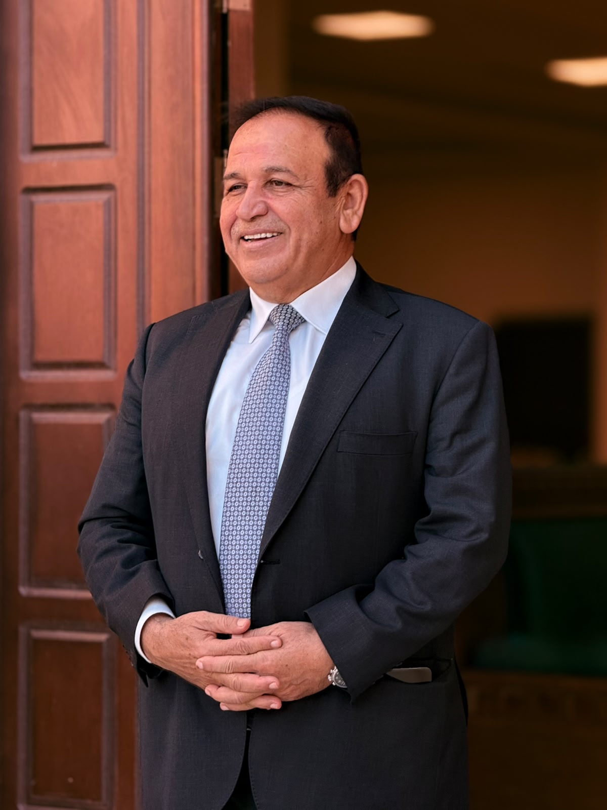 الحياري والسعودي نسايب 