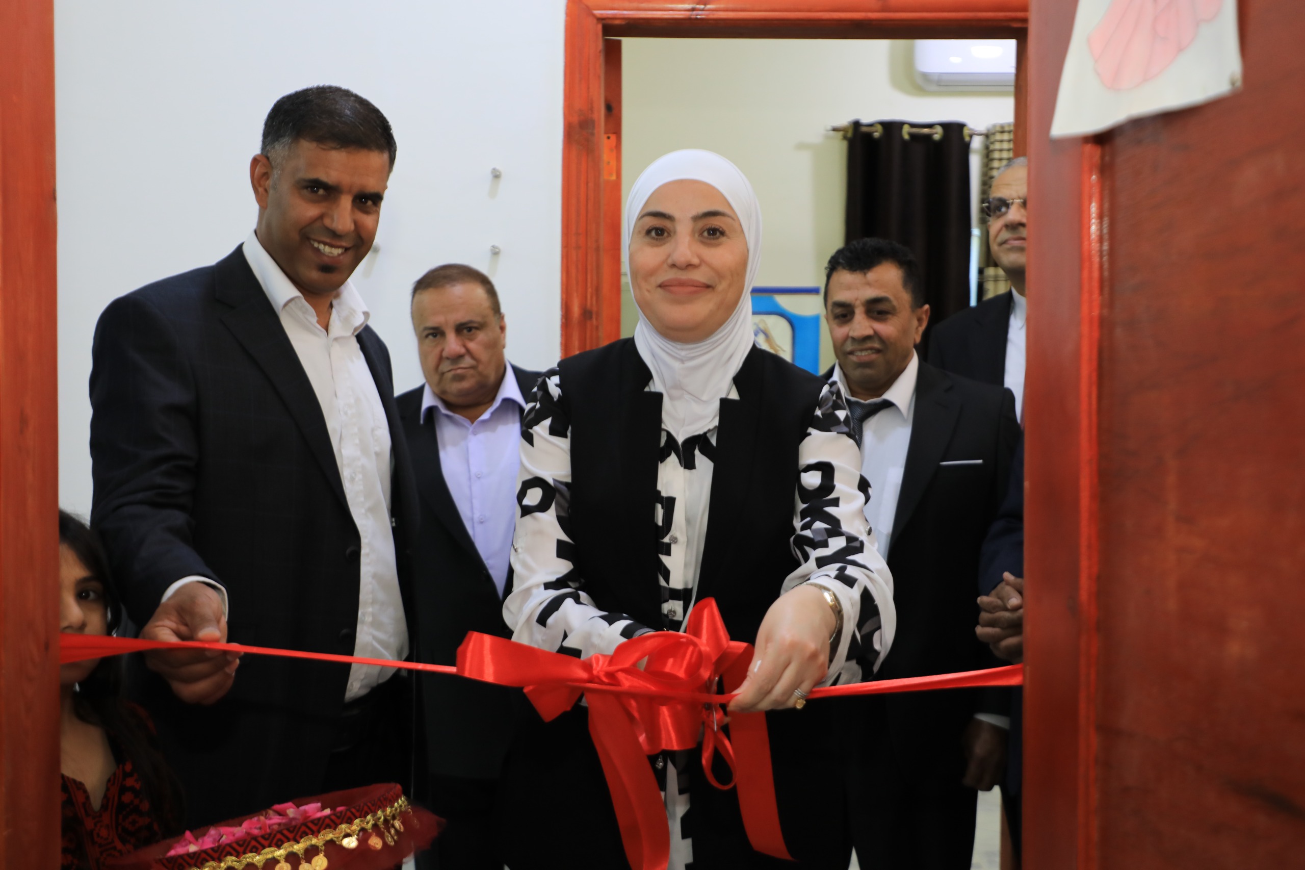 بني مصطفى تتفقد مشاريع تنموية في البادية الشمالية الغربية وتفتتح حضانة ومشغل إنتاجي وتوجه بدعم جمعيات وأسر محتاجة.*