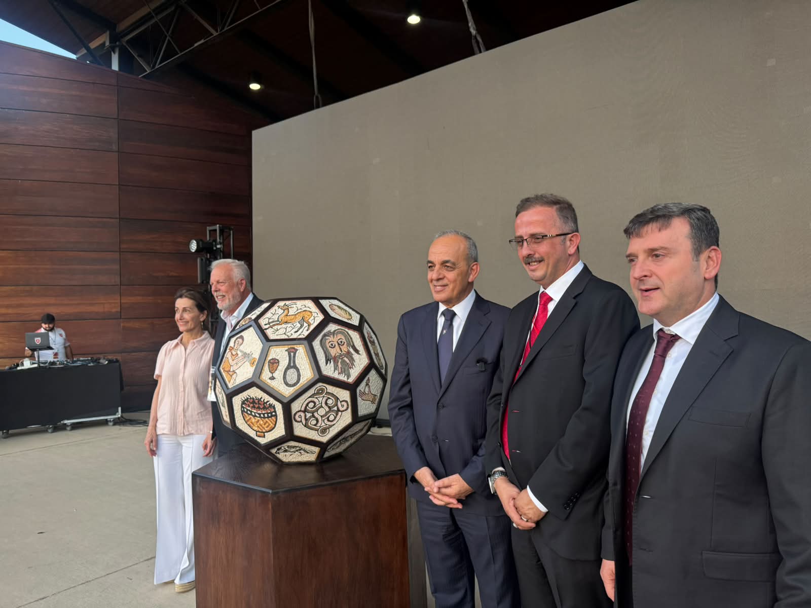 العمري: استثمرنا تواجد المنتخب الوطني في أمريكا للترويج للسياحة الأردنية