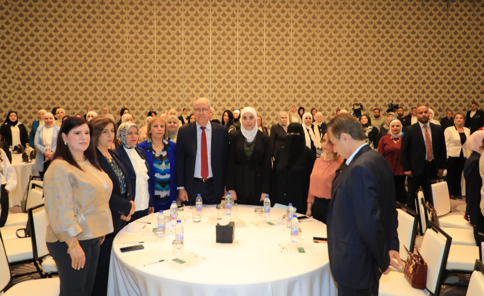 بني مصطفى ترعى إشهار ملتقى المرأة بمنتدى الأردن لحوار السياسات، 