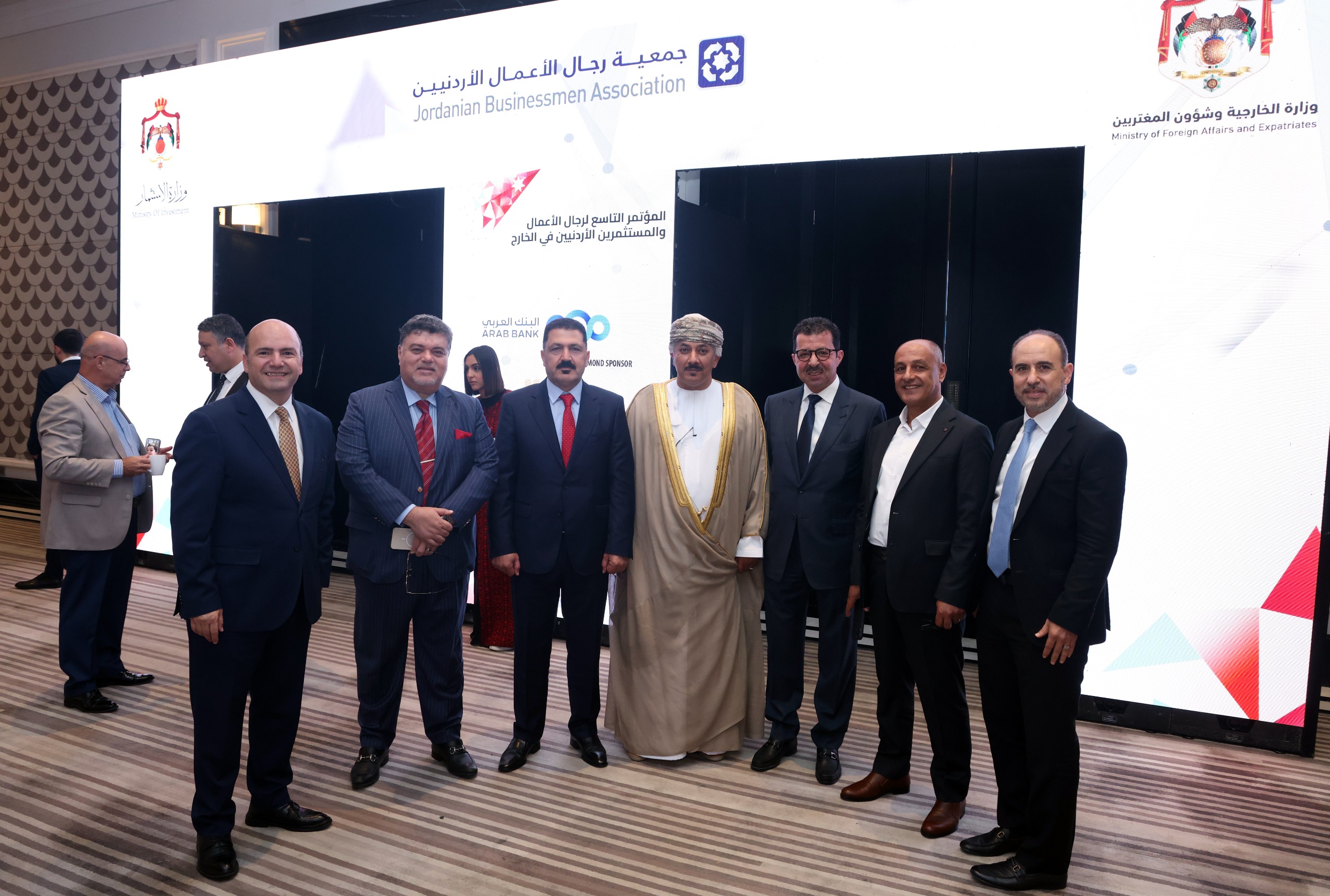 لجنة رجال الأعمال في نادي الجالية الأردنية بسلطنة عُمان تشارك في المؤتمر التاسع لرجال الأعمال والمستثمرين الأردنيين.