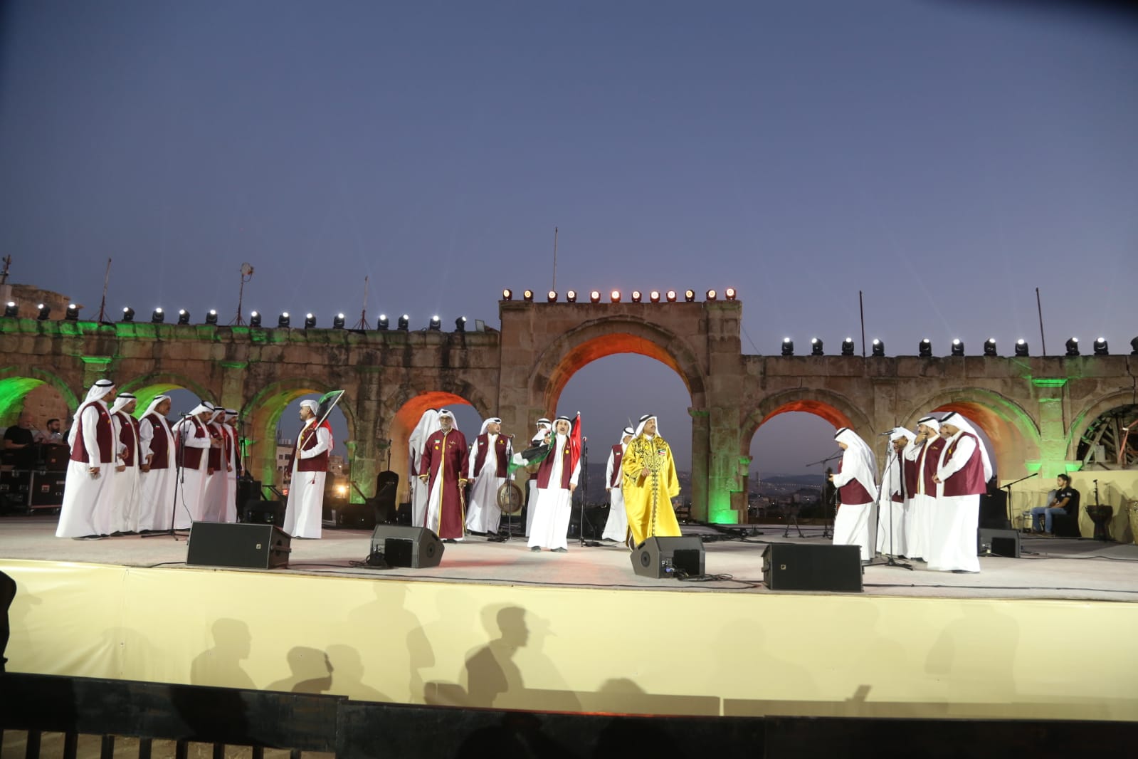الكويت وكوريا ومصر وفلسطين ضيوف بفنهم على مسرح(الهيبودروم)