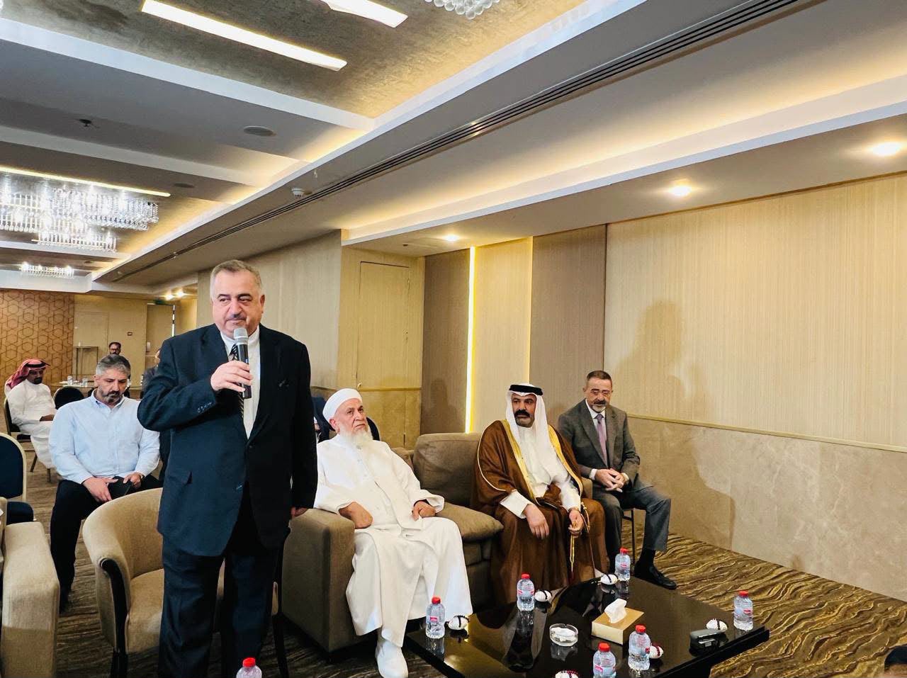 آل كشمولة وآل البلوة يحتفلون بإتمام خطوبة حسين علي كشمولة