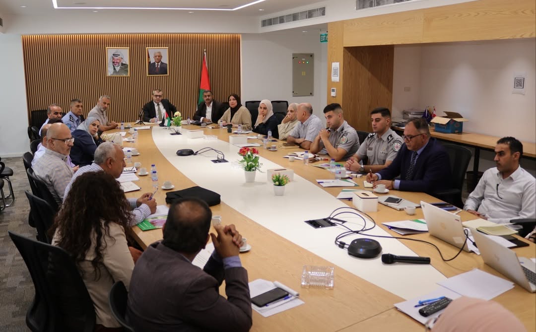 سلطة جودة البيئة تطلق العمل على إعداد السياسة الوطنية وتعليمات إدارة النفايات الإلكترونية و الكهربائية