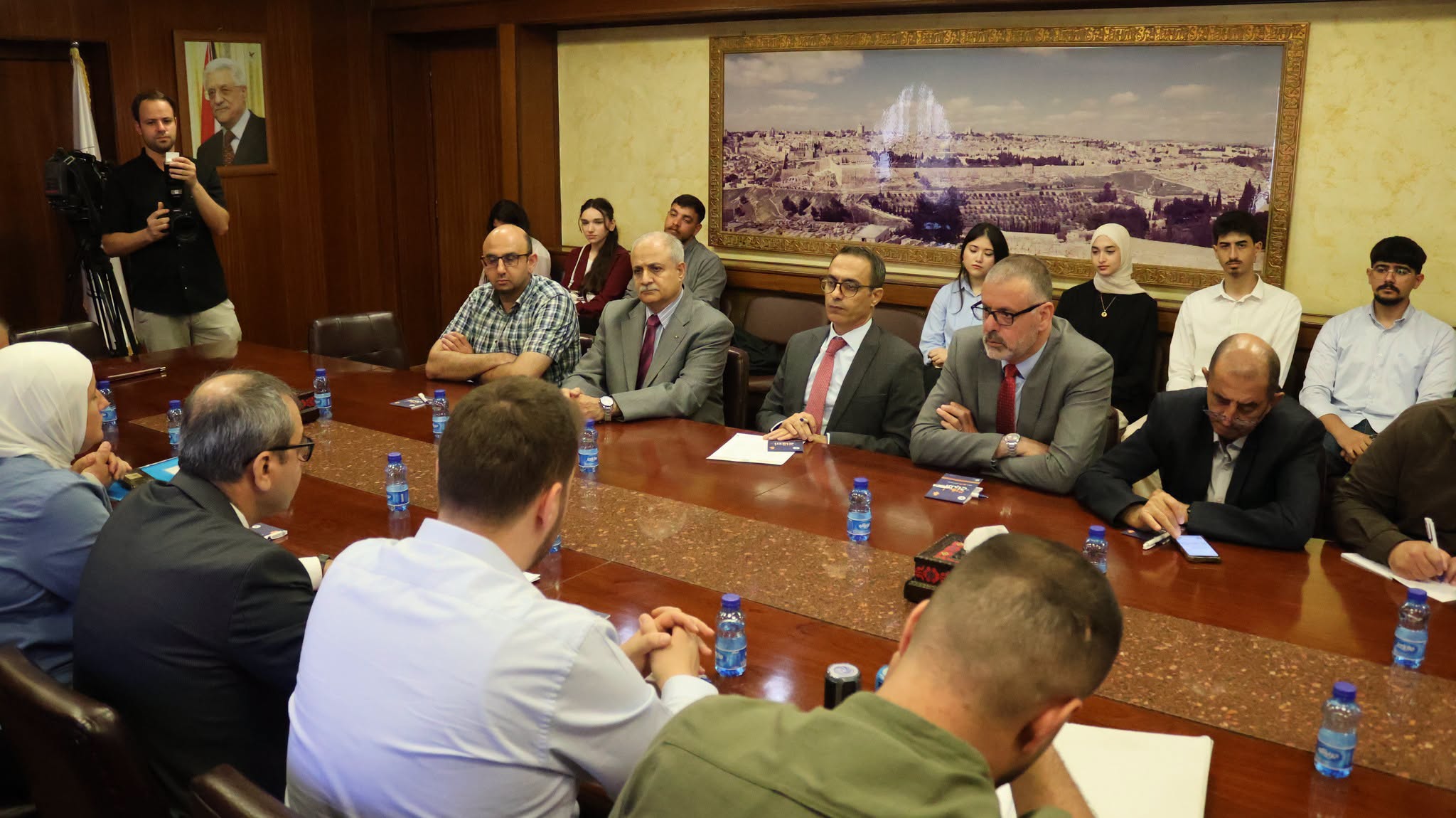 سلطة جودة البيئة تطلق شبكة AirAware لرصد جودة الهواء في نابلس