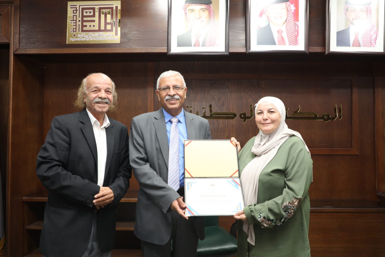 أمسية نقدية حول ديوان الجبال الخمسة للشاعر د. راشد عيسى