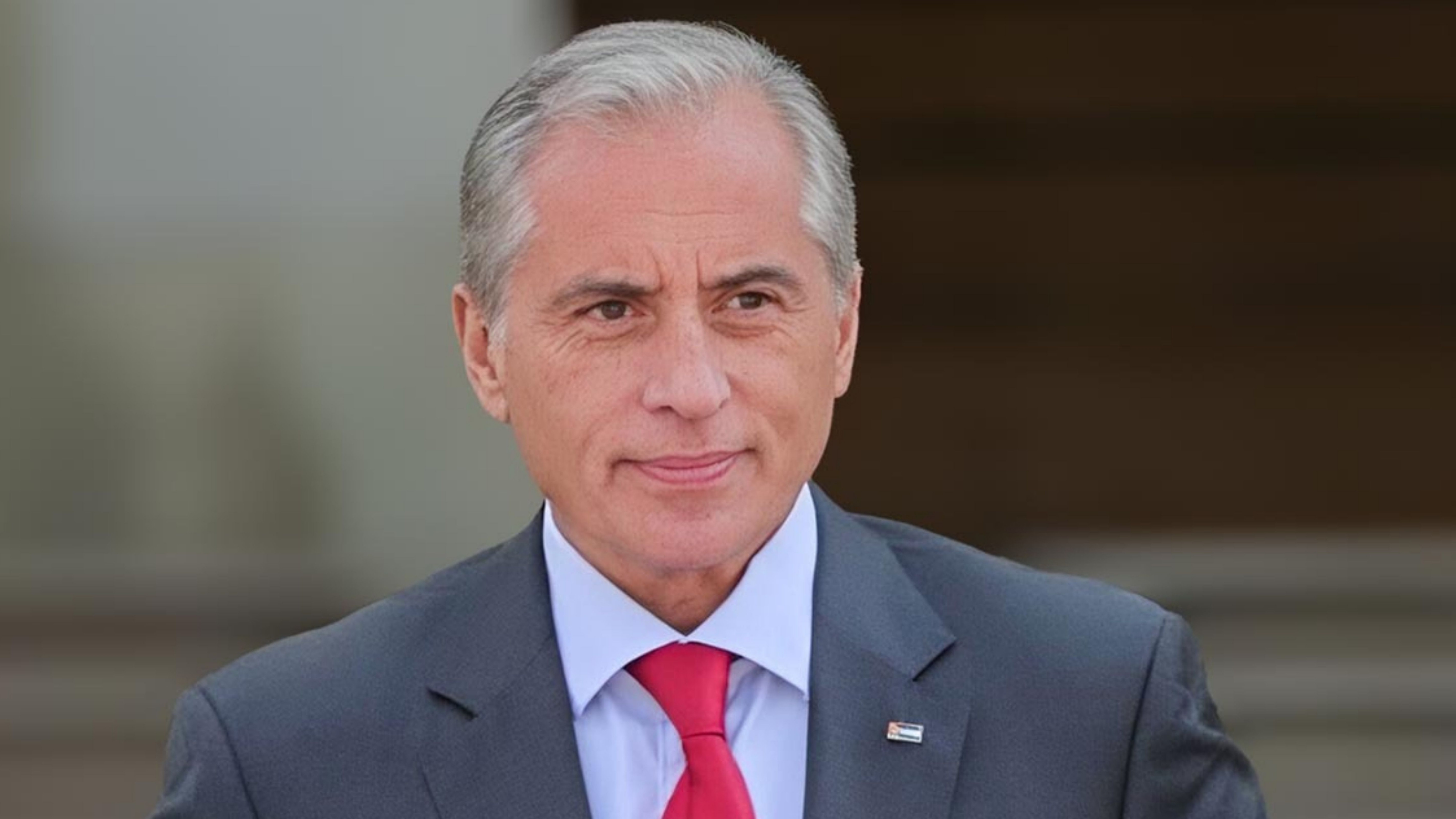 حسَّان يوجه وزارة الصحَّة والجهات المعنيَّة بتشديد الرَّقابة على جميع المنشآت التي تقدم الأرجيلة والسجائر لمن هم دون ١٨