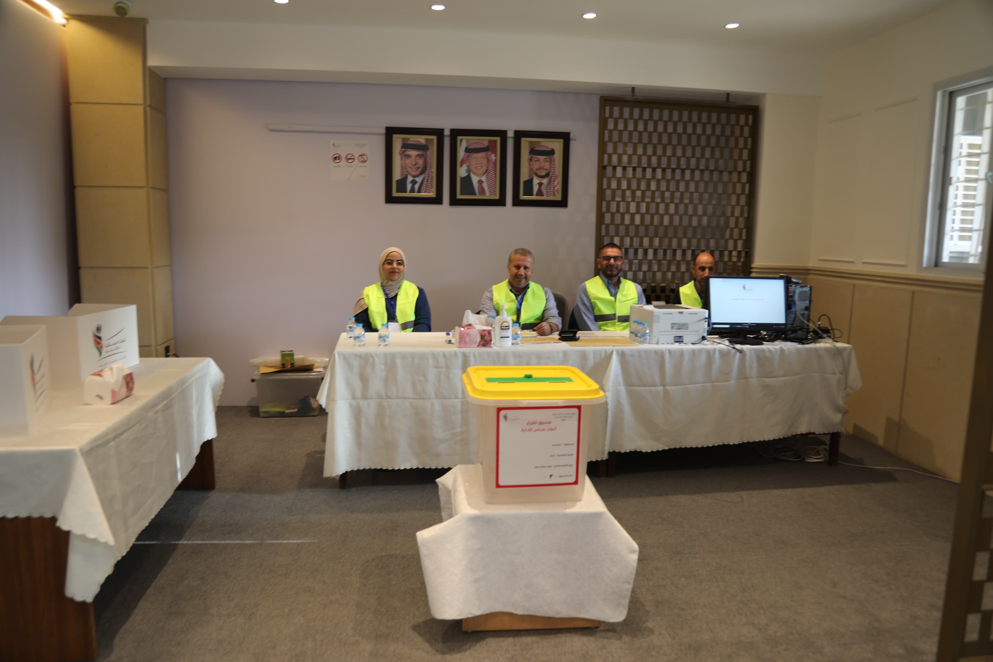 بدء عملية الاقتراع لانتخابات غرفة صناعة عمان