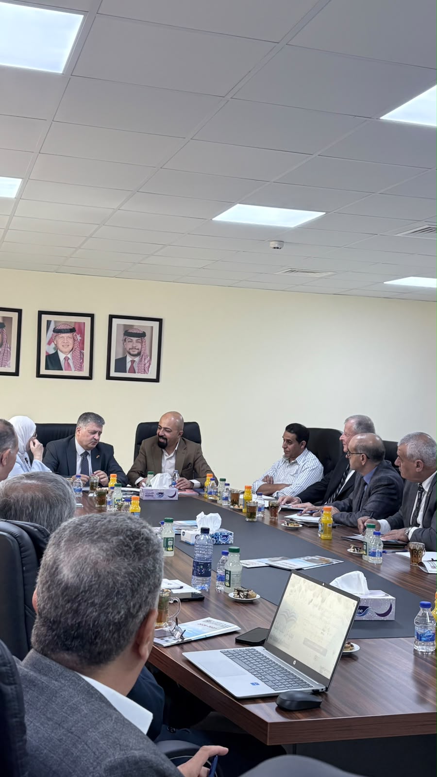 الكلية الجامعية الوطنية للتكنولوجيا وجمعية عَون الثقافية تبحثان سبل التعاون في المجال البيئي