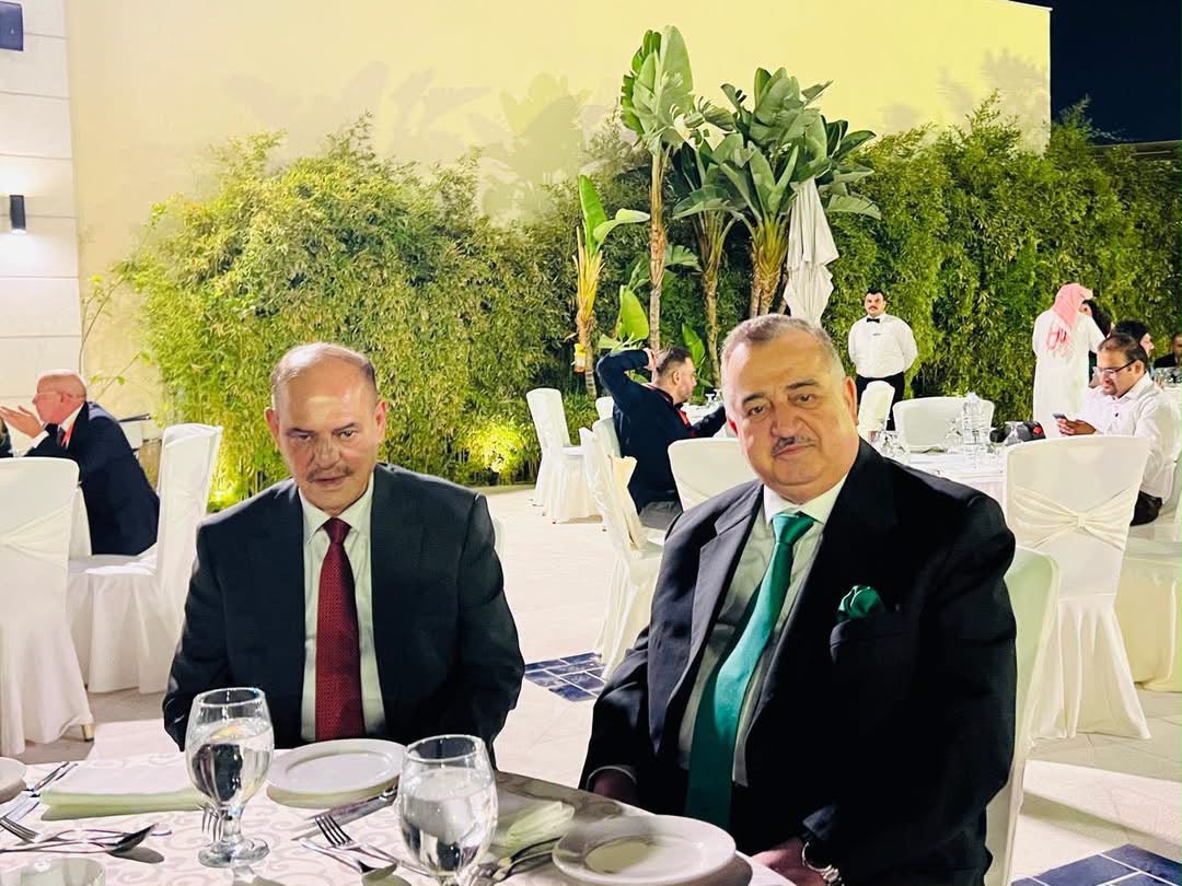 سفير جمهورية العراق لدى المملكة الأردنية الهاشمية يلتقي وفداً إعلامياً عراقياً