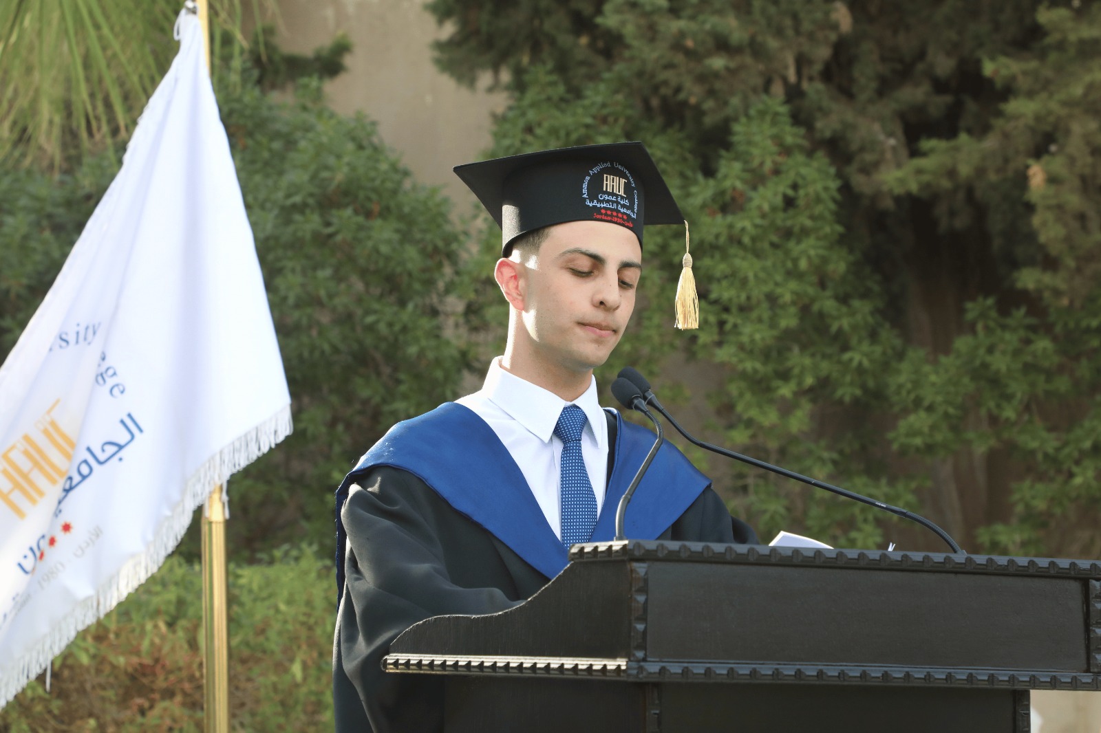 وزير السياحة والآثار يرعى حفل تخريج كلية عمون الجامعية التطبيقية 
