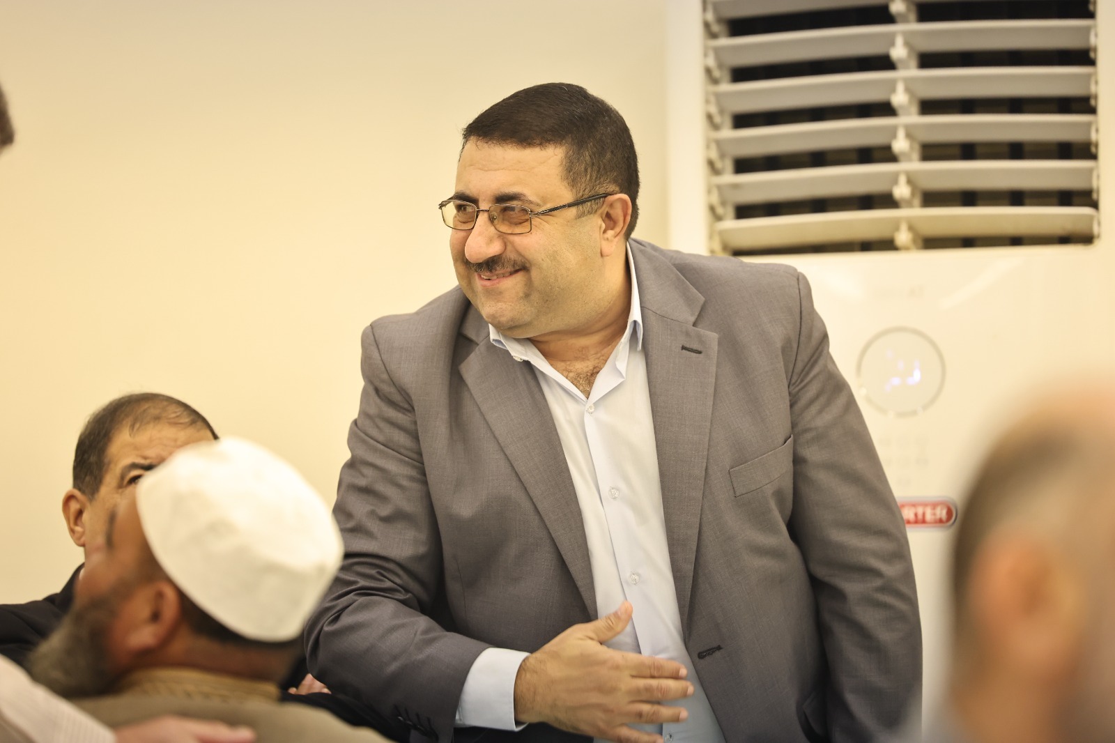 حفل زفاف المهندس حسن نجل الصحفي محمد غنام على المحامية زمزم مالك