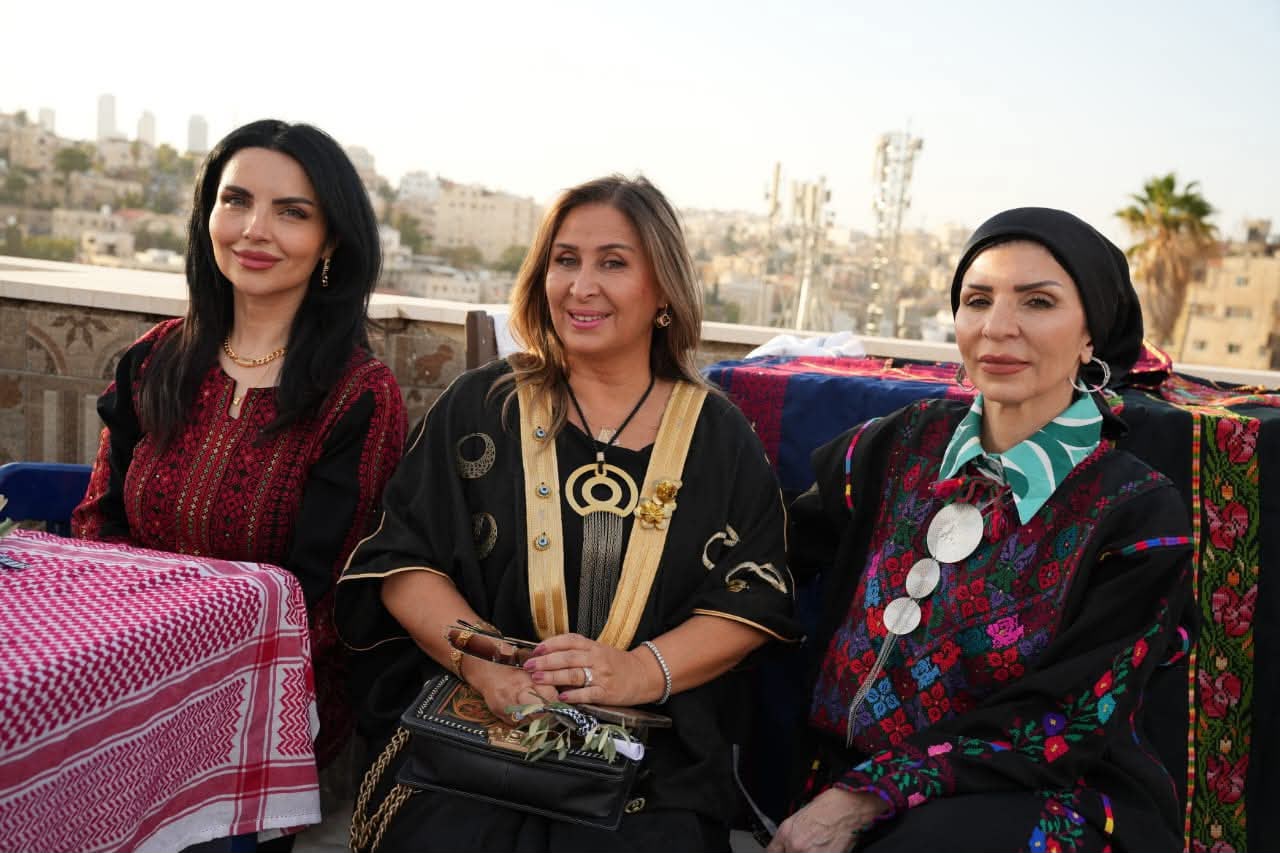 جمعية سيدات دير غبار تختتم عاماً من توثيق التراث الأردني والفلسطيني في أجواء تاريخية بقلعة عمّان
