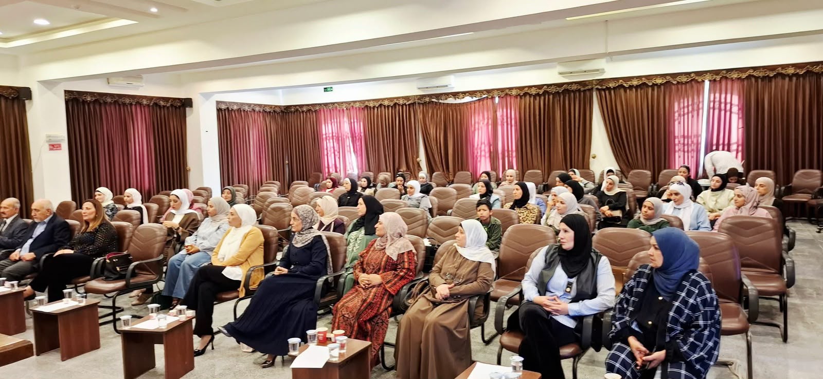 تجمع لجان المرأة الأردني في مادبا ينظم ندوة حوارية حول الأحزاب السياسية ودور المرأة في الحياة الحزبية