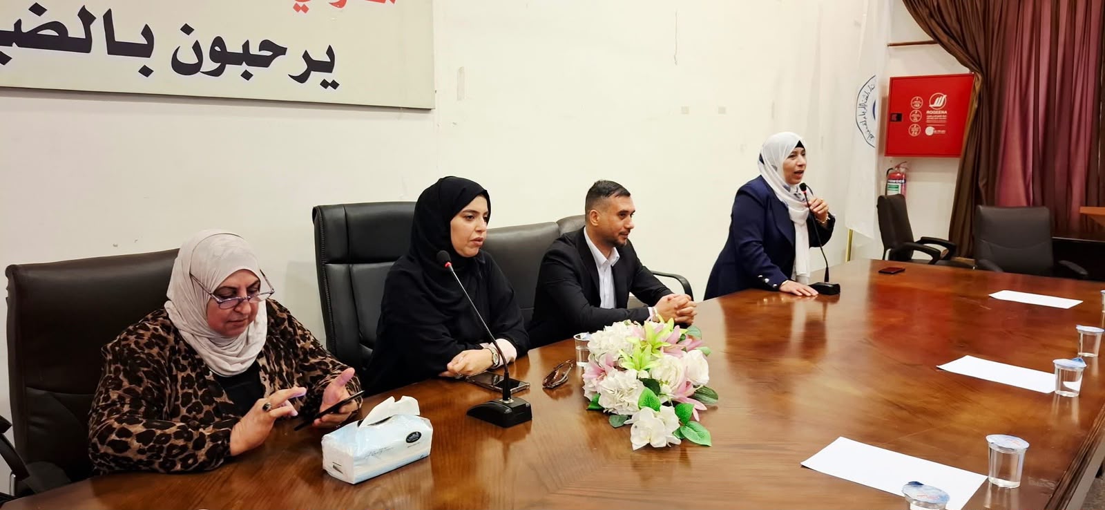 تجمع لجان المرأة الأردني في مادبا ينظم ندوة حوارية حول الأحزاب السياسية ودور المرأة في الحياة الحزبية